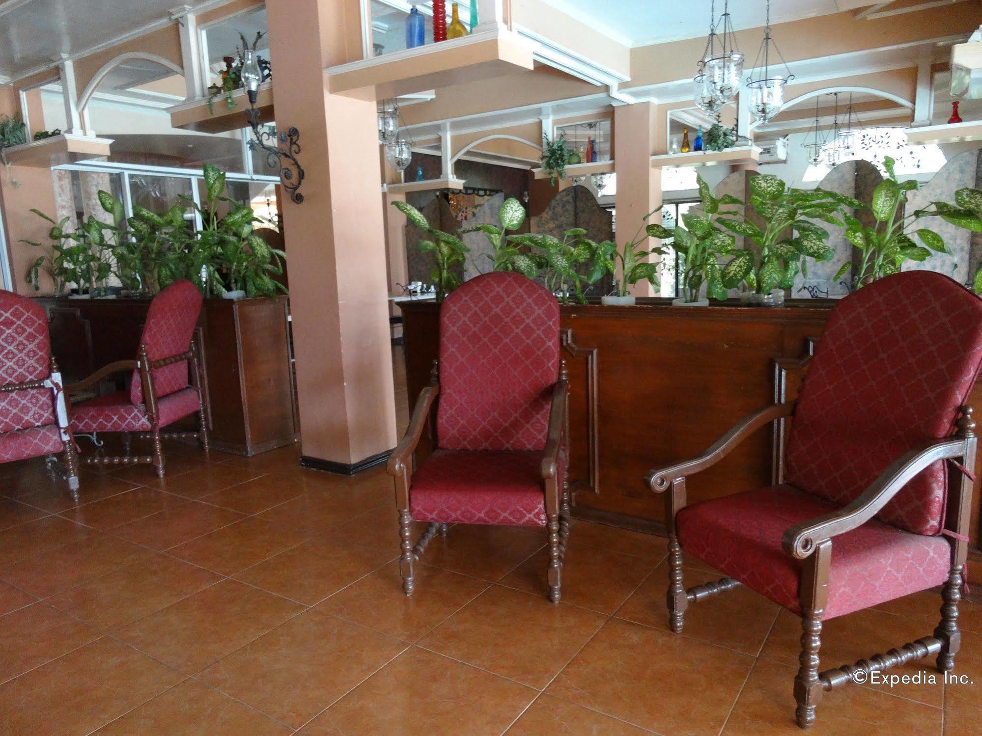 ชาโตว์เดลมาร์ Hotel Davao ภายนอก รูปภาพ
